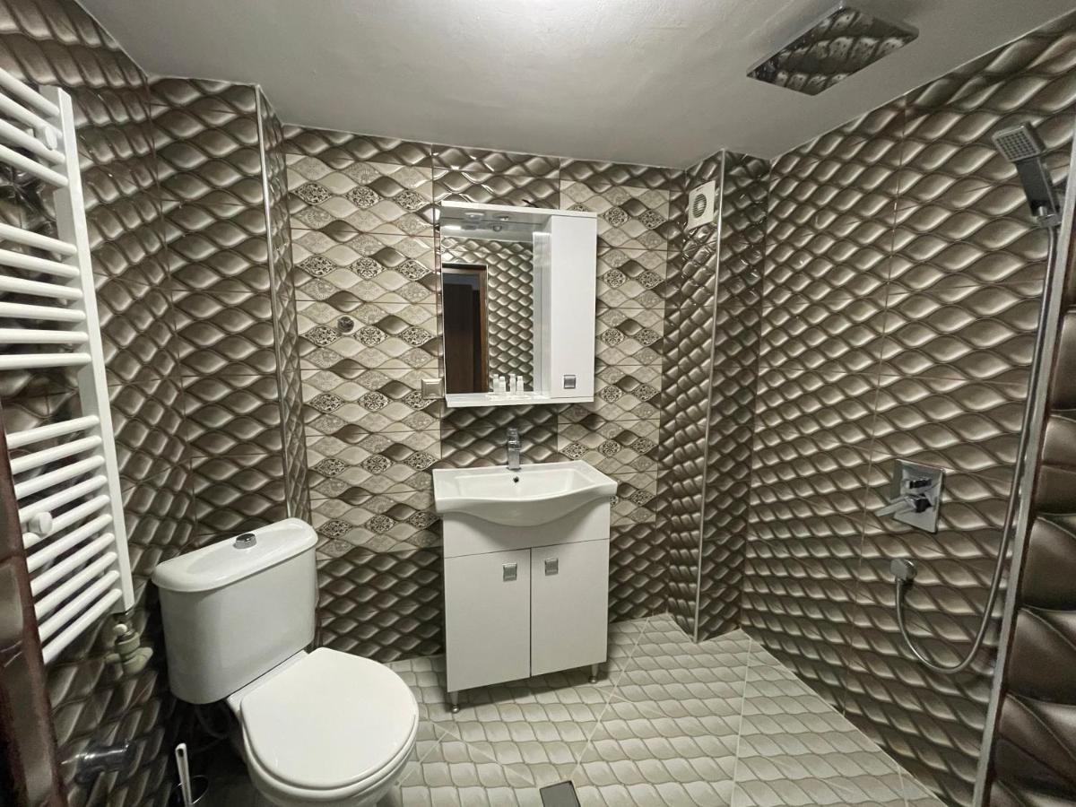 Hotel Merdjan 瑟尔尼察 外观 照片